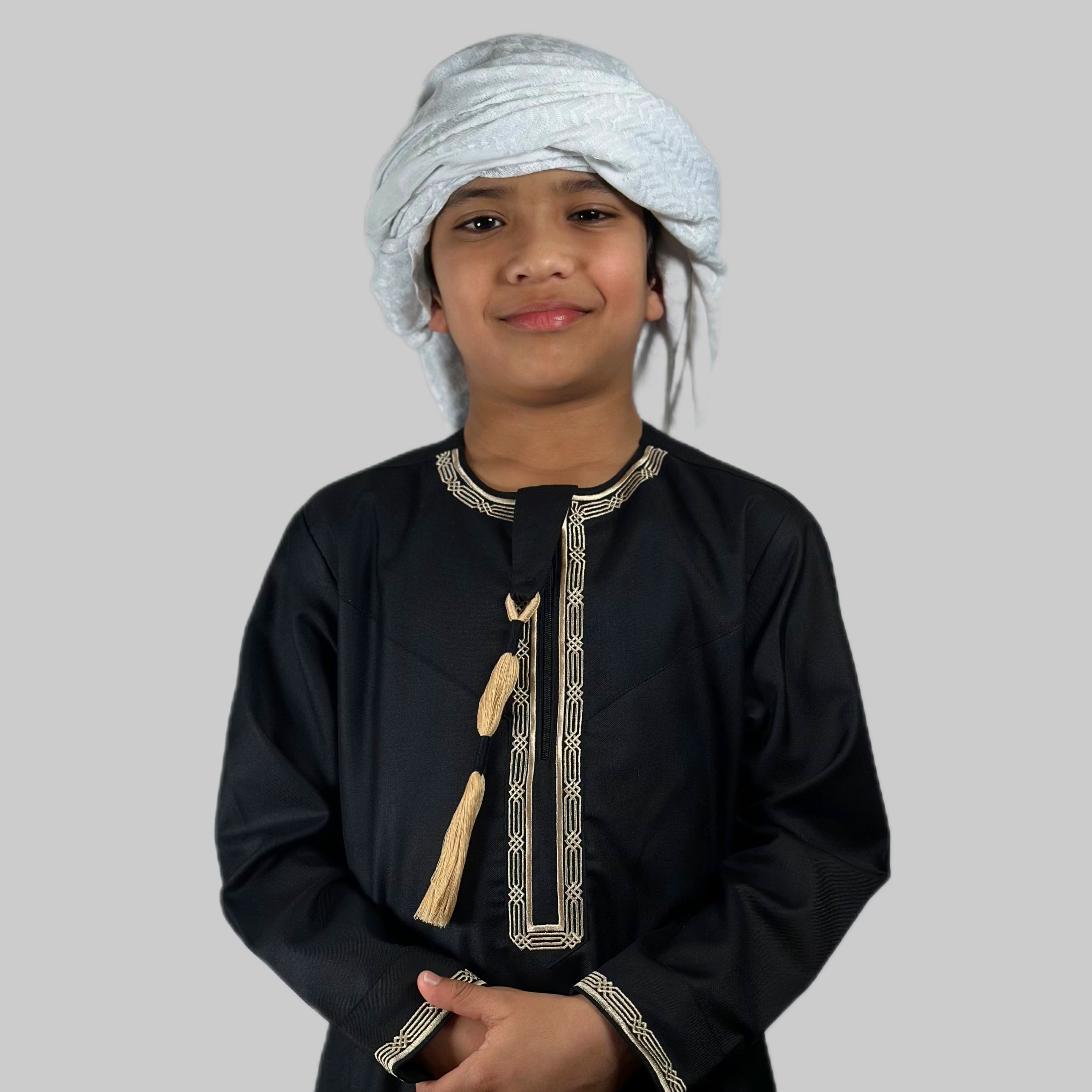Boy's Luxury Black And Gold Omani Thobe