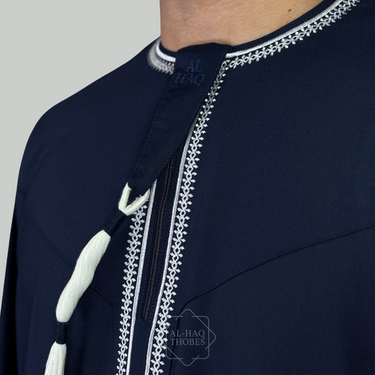Luxury Navy & White Omani Thobe
